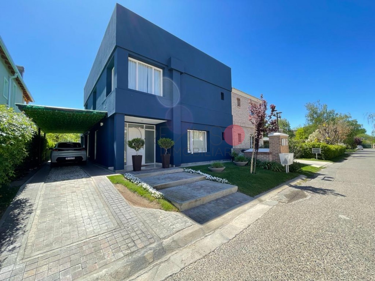 VENTA CASA 3 HABITACIONES B° VILLA LUISA