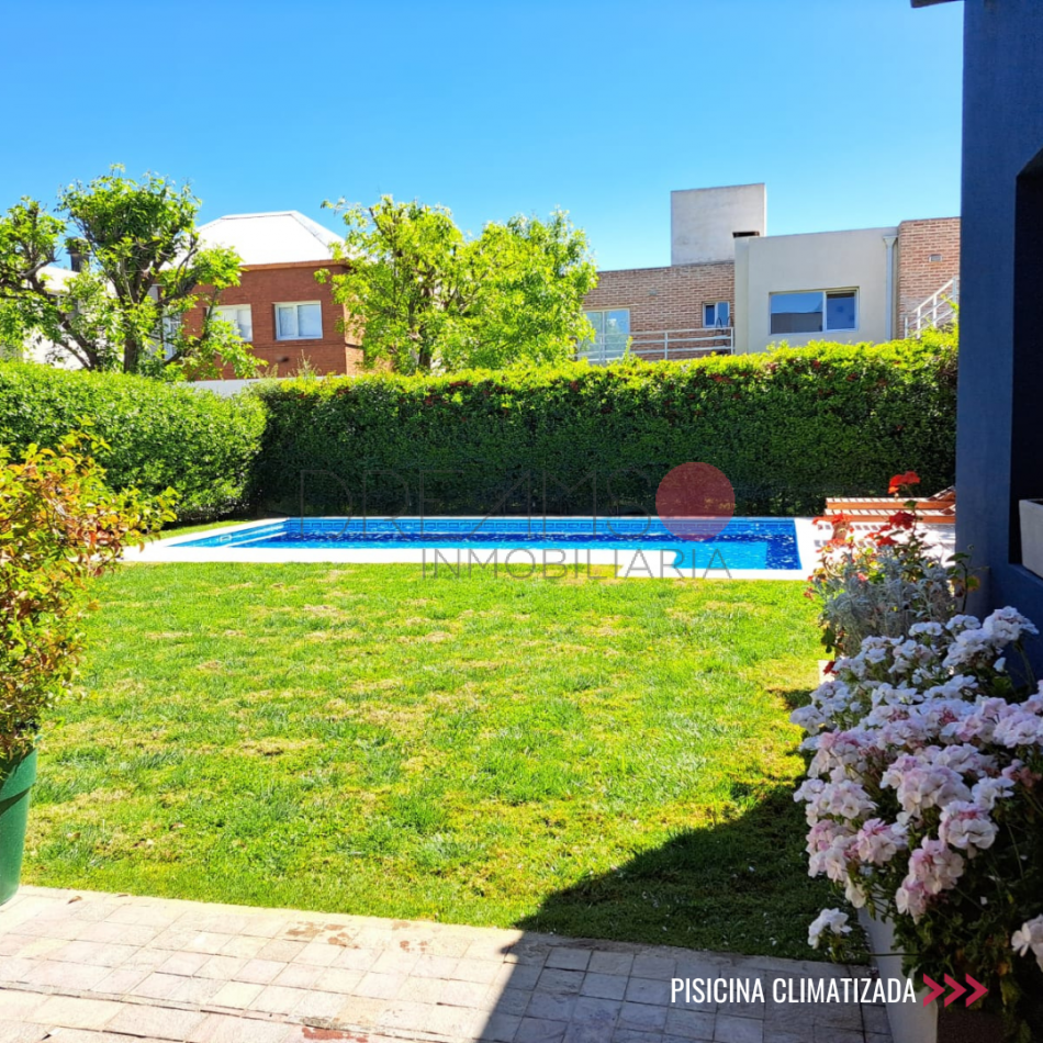 VENTA CASA 3 HABITACIONES B° VILLA LUISA